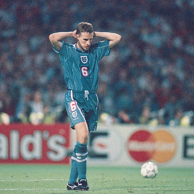 talkSPORT's tweet photo. How it started                  How it’s going https://t.co/1pZ1jwhfWt