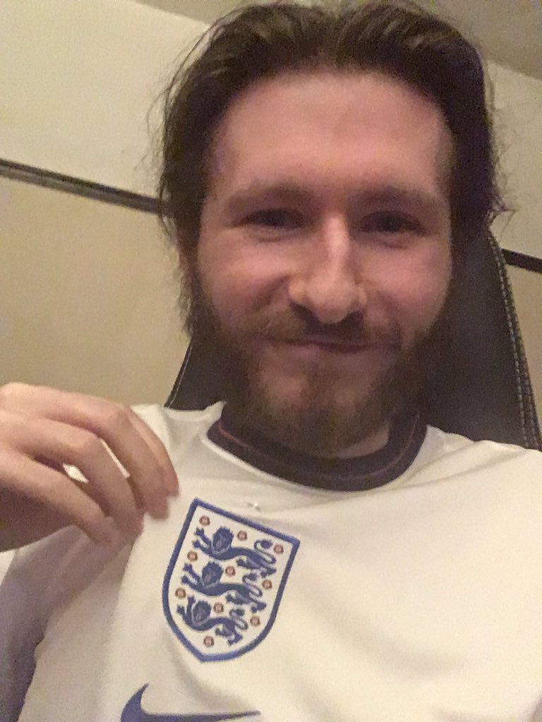 Robzyk's tweet photo. Don’t know if I’ll ever forget this, almost close to tears at points, so proud of the team. LETS FUCKING GO! #ENG #GER #EURO2020 https://t.co/R0MJ6BIsGz