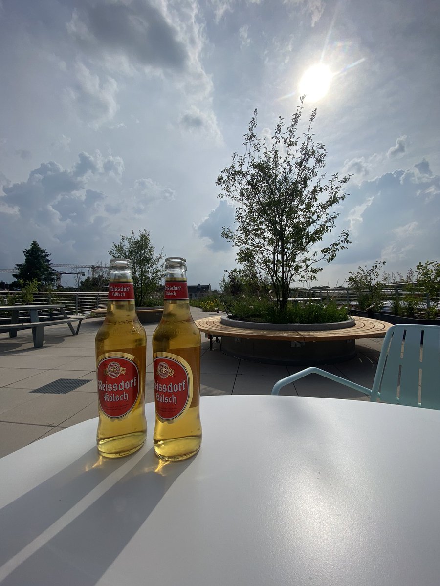 Heute die neue Dachterasse von MHP in Düsseldorf eingeweiht 🍻 Wir kommen wieder 🎊