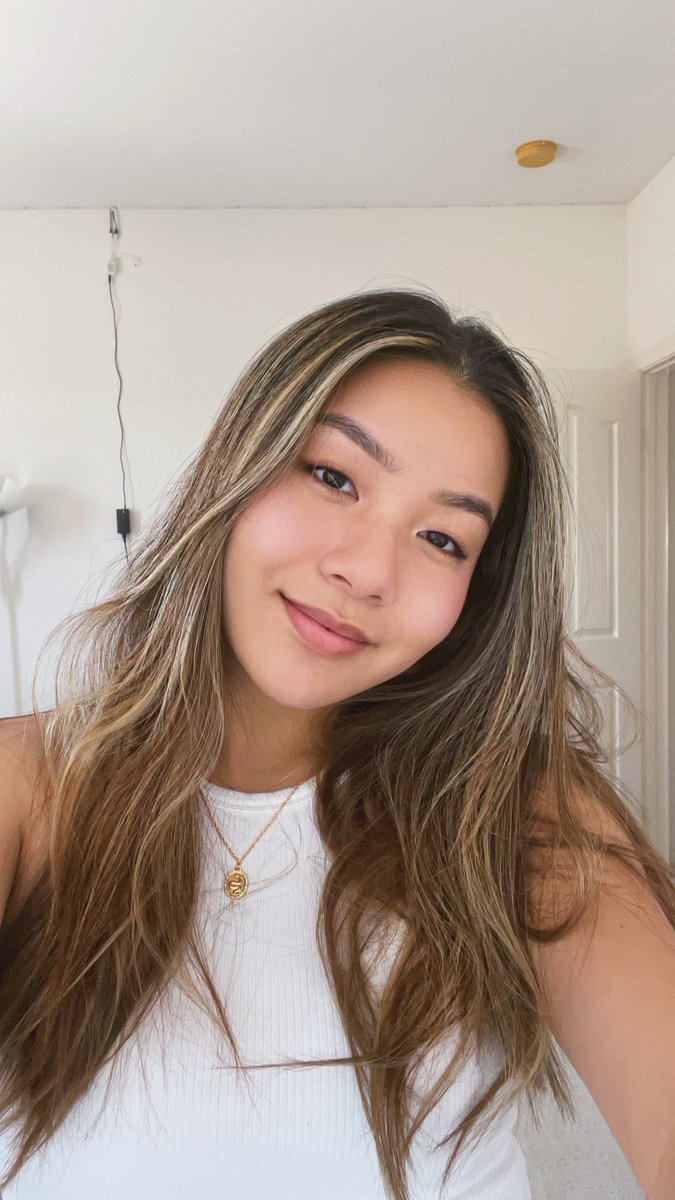 prisxillatan's tweet photo. ladies and gentlemen… her 🧚🏻‍♂️ https://t.co/FtZBqeWqo1
