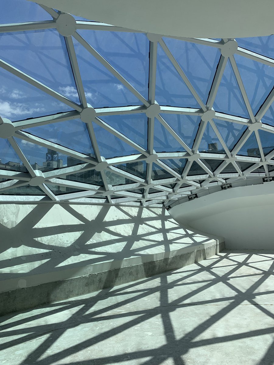 UnionSquareNY's tweet photo. Last week, members of the #UnionSquareNY team had the opportunity to tour #44UnionSquare! With gorgeous view of the park, beautiful + unique architecture, and a prime location on Union Square East it is one of USQ’s most impressive buildings #BizBuzz #CommunityBuilding https://t.co/l9iG1AjVYr
