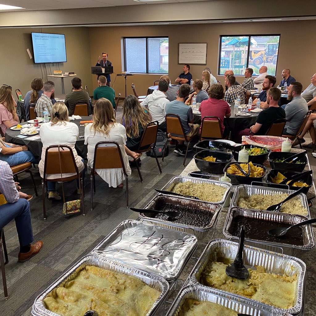 slst_utah's tweet image. Thank you to all who attended the prospective student dinner last Friday! We can&apos;t wait to see how God works through our programs and through our students.