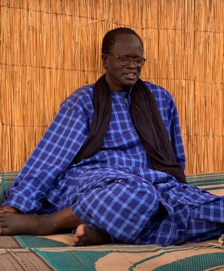 FallouSackor's tweet photo. Nenama fallou maniko fall
"Mbolém xassida s touba yeup jazbu moma ci geuneu neex ndax serigne bi bind jazbul xouloob mame cheikh ibra bind benn xacida toudé ko jazbul mourid sila xamni digeuneté wowu amna luci né.." liy yégué xol yi ak liy yégué mourid yi
🤔yagg fi ta werr fall🤲 https://t.co/xY9yW0E7sk