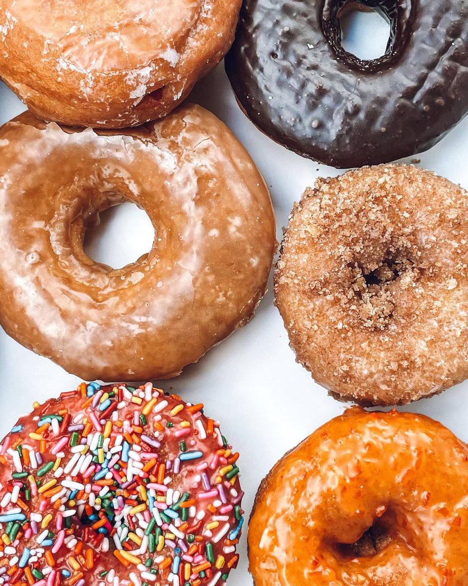 bakedndenver's tweet photo. The classics 🤌🏽🍩💗

...
Repost @sweetloveonlife

#donutlife #wakeandbake #denver #breakfast #bestindenver https://t.co/cZLQ5OiRjI