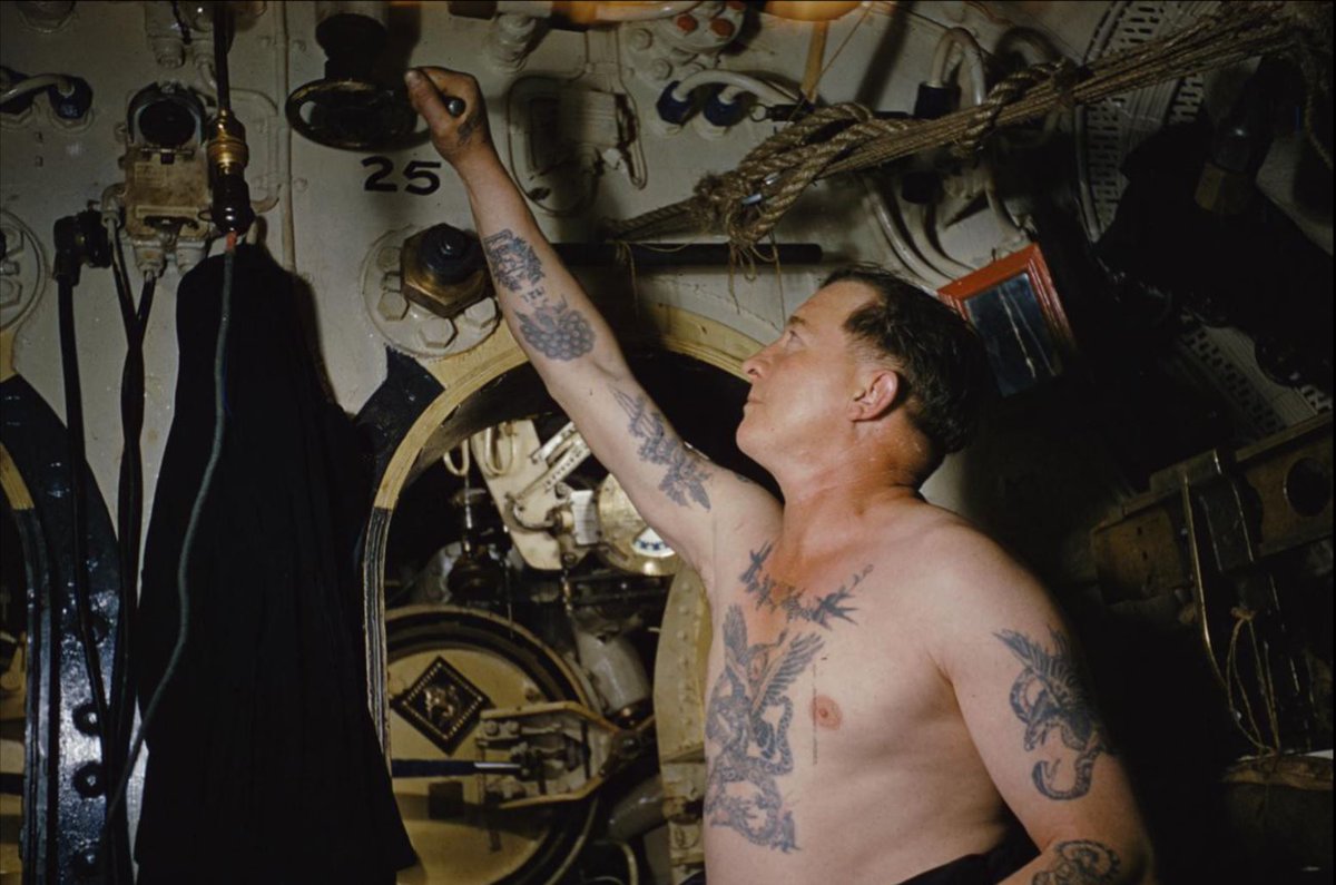 Maarten van Riel tweet media