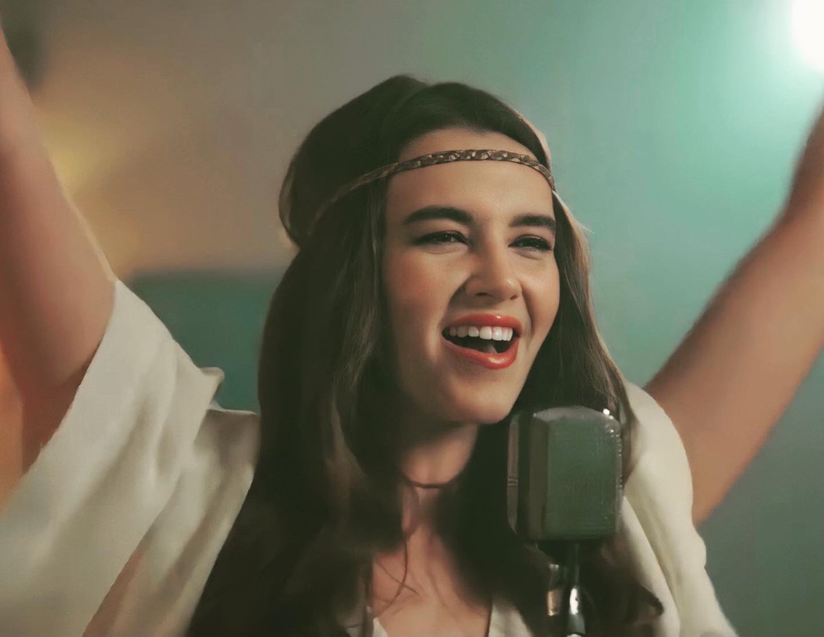 Milyonlarca kez aşık oldum ben 🤍
#LeylaLydiaTuğutlu