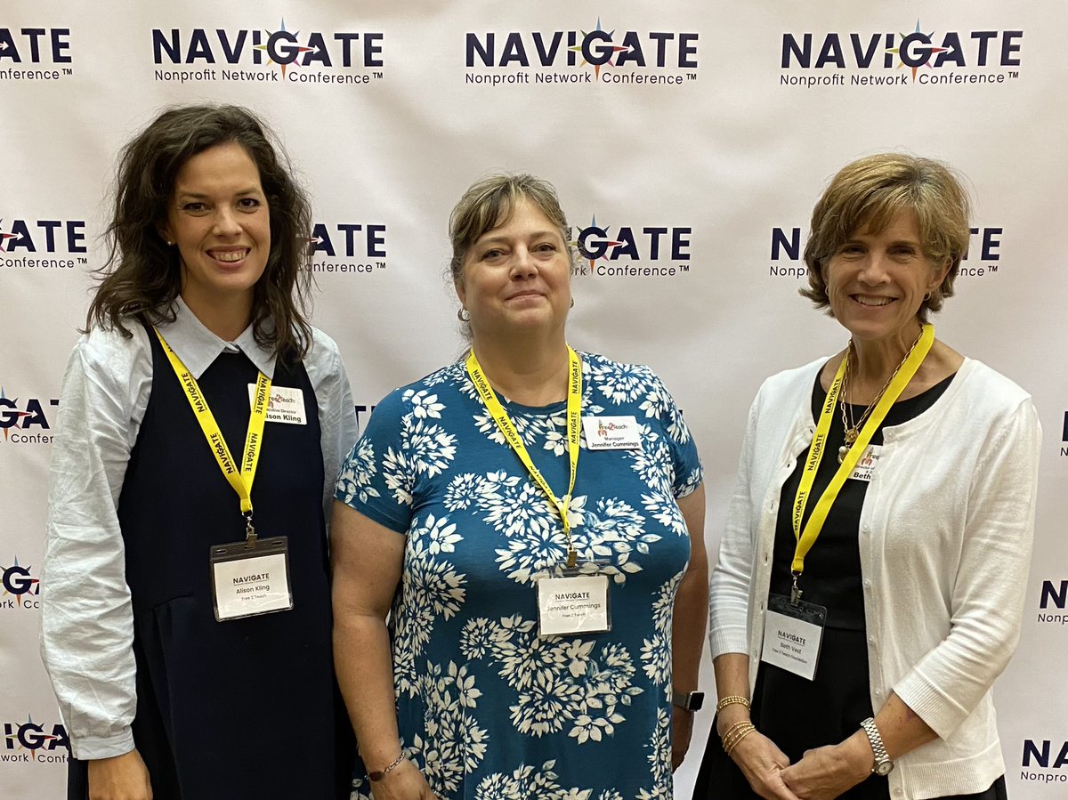 Free2Teach's tweet photo. Our team is excited to be at #NavigateHSV where nonprofit leaders learn and grow together! Thank you to the sponsors, volunteers and @CFHuntsville for this amazing day of growth!!!! 💚🤩💚 https://t.co/0RA5iUfTBv