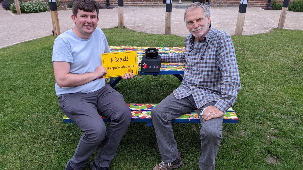 RepairCafeLeeds's tweet photo. And we're done! First event post #Covid and we fixed lamps, blenders, radios and more.

Some excited racing to the main entrance for the #ENG goals but some of us remained focused!

See you @HeadingleyHEART in July 🛠️

#Repair #Leeds #FixNotThrow https://t.co/Ngty3FjxDV