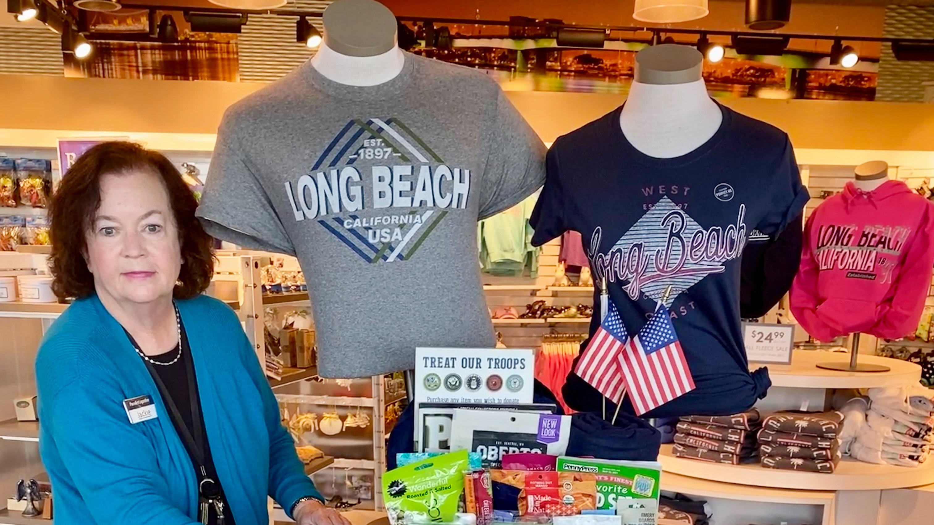 Long Beach Airport on X: We are featuring @PLshopdinefly for our  #TenantSpotlight! Meet Jackie, the General Manager for Paradies Lagardère  Retail at Long Beach Airport. Jackie has been at LGB since 2013