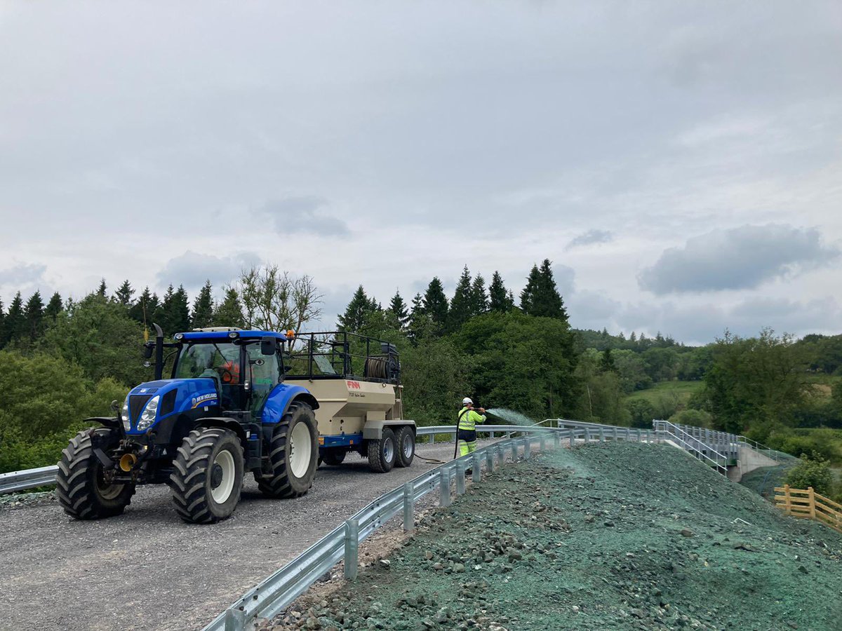 hmpriceltd's tweet photo. Hydroseeding embankments around a new bridge installation. #hydroseeding #seeding #embankments #erosioncontrol @FinnCorporation @NHAG_UKandROI https://t.co/bpN282hGl3