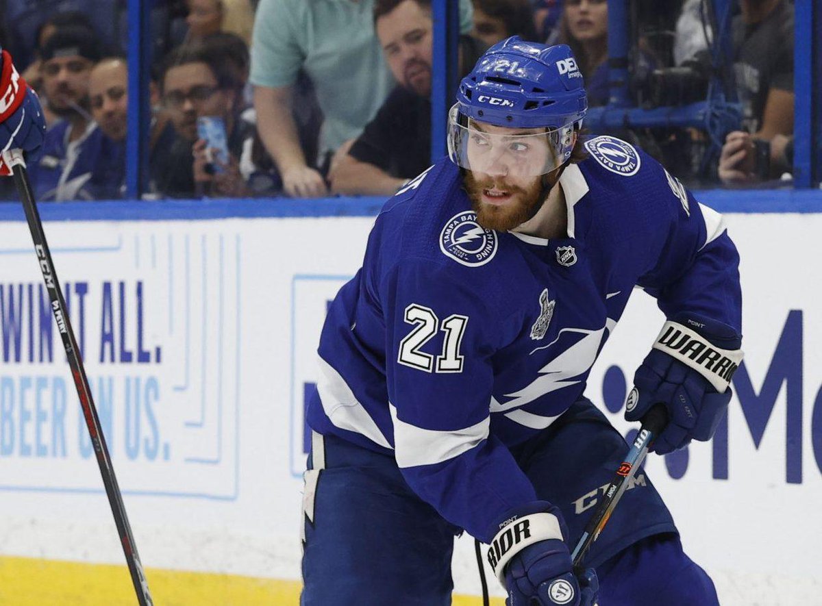 SIMMONS Is Brayden Point the new Doug Gilmour?