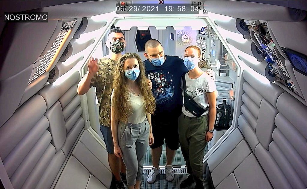 Luisnostromo's tweet photo. Today visitors from Romania ๐ท๐ด ๐
____ ____
Hoy visitantes de Rumanรญa ๐ท๐ด ๐
____ ____
#alienmuseum #museoalien #nostromo #alien #Aliens #romania #visitors #alienfan #alienfans #RidleyScott #ridleyscottcreativegroup https://t.co/pL2FS3w7VS