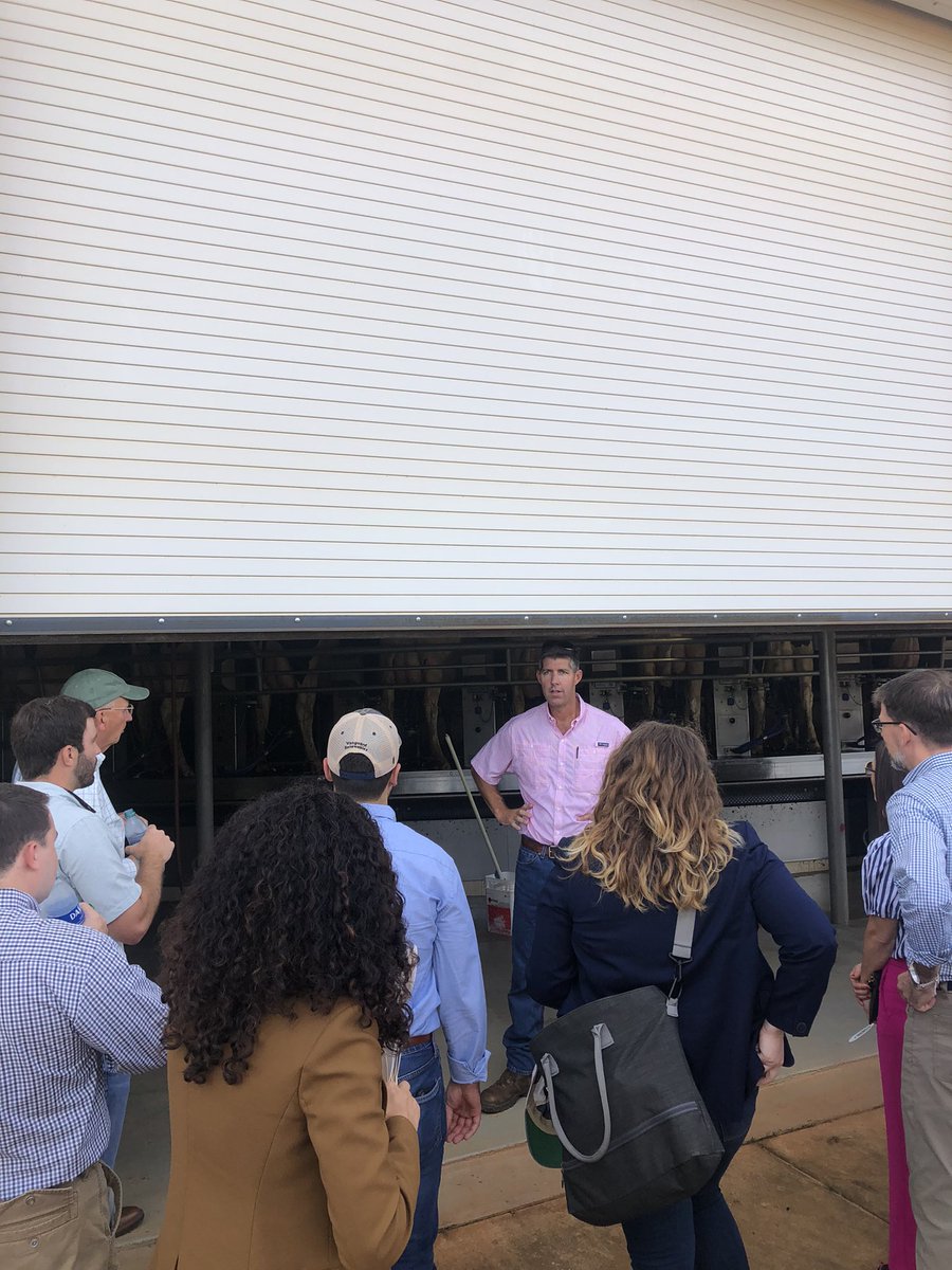 Georgia Agribusiness (@gaagribusiness) on Twitter photo Leatherbrook Holsteins hosted a group of local and state leaders to show off their increased sustainability efforts at their Sumter Co dairy farm. Their new <a href="/FarmPowered/">Vanguard Renewables</a> manure digester will provide enough natural gas to power 10k+ homes per year. Leatherbrook Holsteins hosted a group of local and state leaders to show off their increased sustainability efforts at their Sumter Co dairy farm. Their new <a href="/FarmPowered/">Vanguard Renewables</a> manure digester will provide enough natural gas to power 10k+ homes per year.