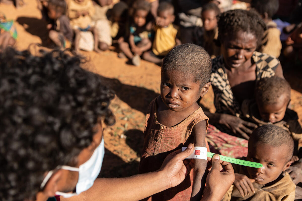 FFFMAPA's tweet photo. 🆘 CLIMATE DISASTER IN MADAGASCAR 🆘

More than 1.1 million people in southern Madagascar are unable to feed themselves because the country is suffering from its most acute drought in four decades. https://t.co/hTJOMOZZKK