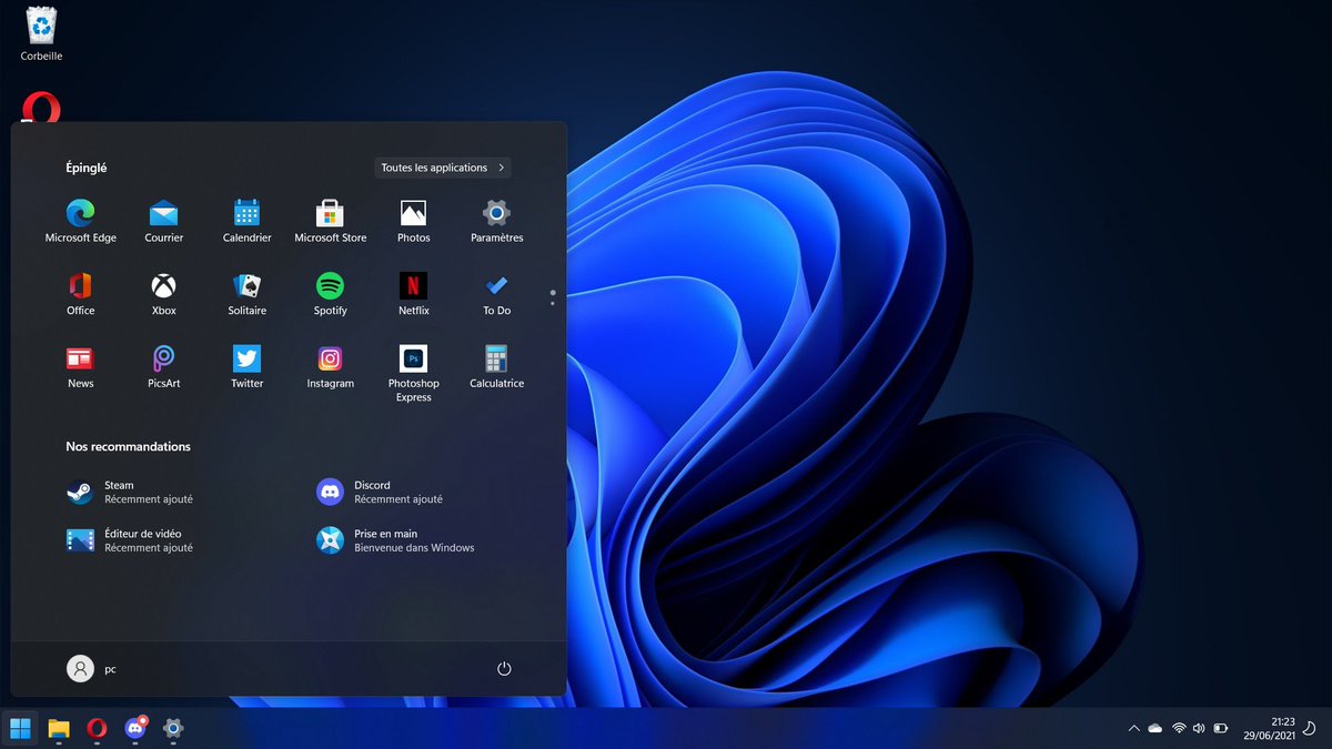 TechLou2's tweet image. Windows 11 UI is looking pretty, What do you think ?