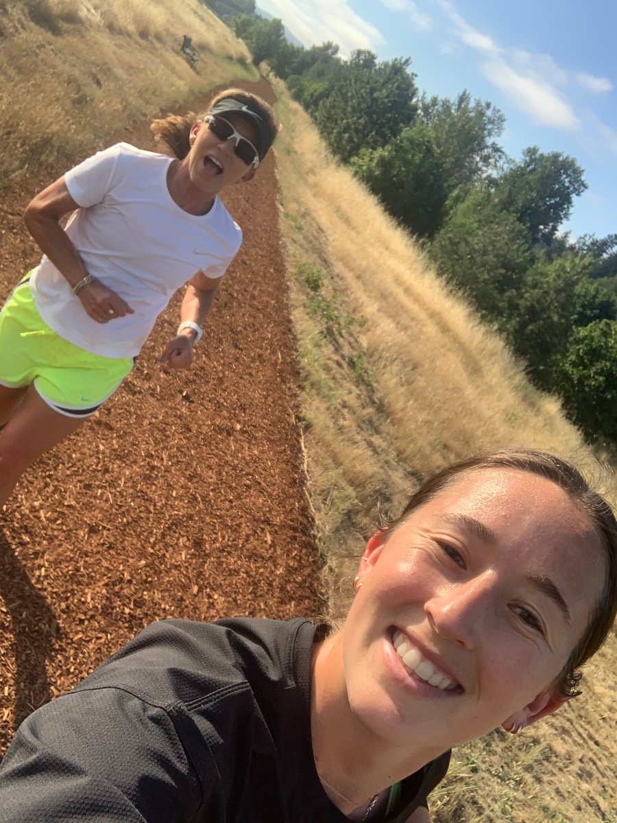 MMcFarlane415's tweet photo. Awesome long weekend in Eugene at the Trials with incredible runs on the infamous "Pre Trail" with @dmcf11 and @marleydmartin. Like running on fluffy clouds. Thanks for kicking my butt out there, ladies! Loved every minute. 🧡
@WomenSportsTech hit the trails. #WiSTFellow @Nike https://t.co/dse8ENCgZ0