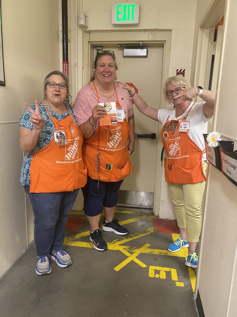 Luis De Gouveia (@hd_luisd) on Twitter photo Congrats Lori earning GOLD!!! <a href="/maryanne_stl/">Maryanne St. Laurent</a> <a href="/DianeRaymond26/">Diane Raymond</a> @JaredPare1 <a href="/HdThoran/">thoran</a> <a href="/HD6220/">Home Depot #6220</a> Congrats Lori earning GOLD!!! <a href="/maryanne_stl/">Maryanne St. Laurent</a> <a href="/DianeRaymond26/">Diane Raymond</a> @JaredPare1 <a href="/HdThoran/">thoran</a> <a href="/HD6220/">Home Depot #6220</a>