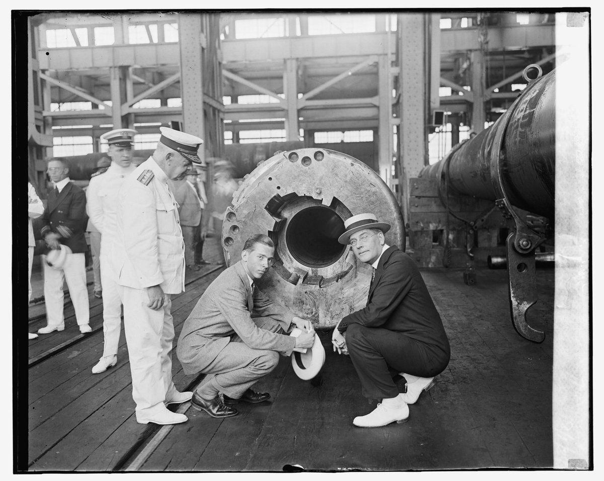 Rich_Ships's tweet photo. 🇺🇸 BB-49 USS SOUTH DAKOTA
New York Navy Yard - Brooklyn, NY
Laid Down 15-Mar-1920
Suspended 8-Feb-1922
Canceled 17-Aug-1922
Canceled while under construction at 38.5% complete
P2/3 aft looking forward
P4 16”(406mm)/50 Mk 2 Gun
#navalhistory #BB49 #USSSouthDakota #WW2 #WWII https://t.co/NyiUGwOawN