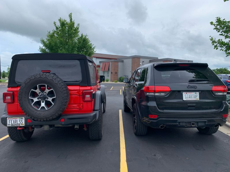 HelloDigitalEd's tweet image. Check out the license plate combination of Hello Digital team members Michelle McGrath(“Fearless”) and Dave Gee(“Startup”).
 
If you are a student with a “Fearless Startup” put your website address in the comments below.

#startup #entrepreneur #Students #education #marketing