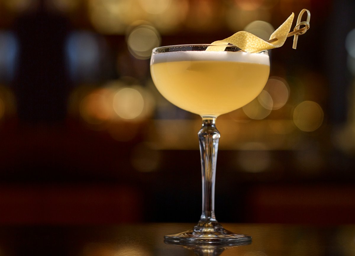 GothamVancouver's tweet photo. Immediate cooling effect. #Corpsereviver https://t.co/6GQj7Vo7o7