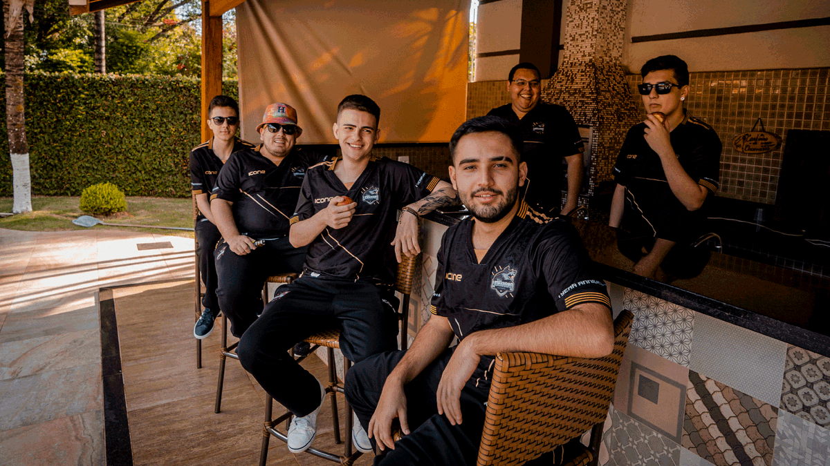 Em 30 minutos estaremos online no servidor pela Gamdias Ascension League, hoje é dia de fazer o W alcateia! 🐺🔥

#AquiÉWork #FazOW