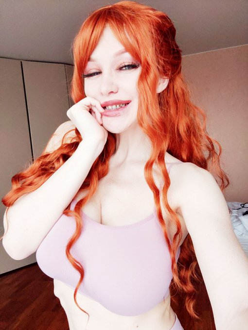 Anyone here with a braces fetish? My teeth are now decorated with them and I hope you will like this