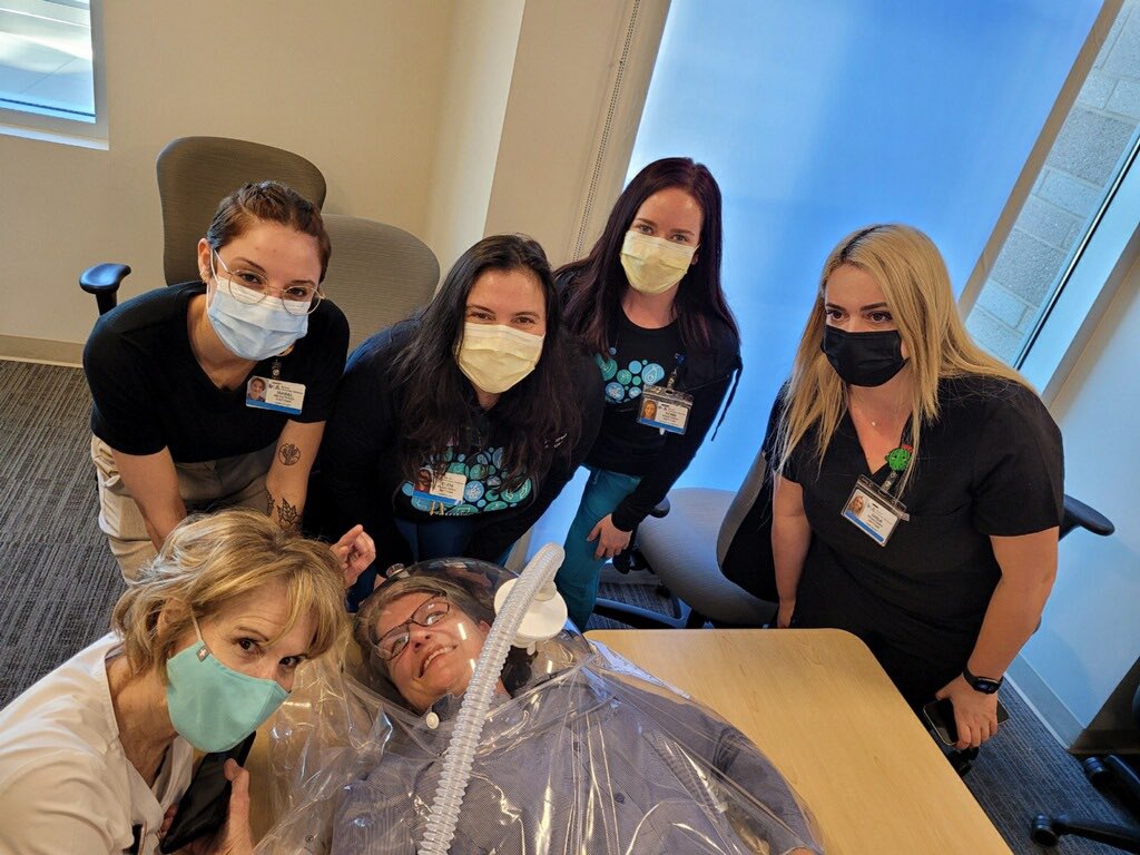 NSITeam4's tweet photo. What an exciting morning 🤗 We got to demo the newest metabolic cart Q-NRG+! Thanks @Lynn_Gries_AZ for volunteering to be our first patient 🥳🥳🥳 https://t.co/i0v0JTi1mA