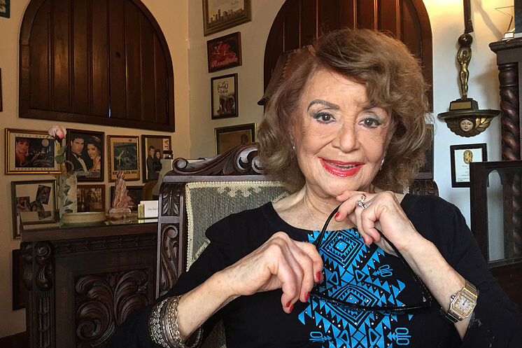 BlogRumoreS's tweet photo. Ícono de las telenovelas, matriarca de la novela rosa y creadora de apasionadas historias que recorrieron el mundo... Descanse en paz, Delia Fiallo. https://t.co/xBQHN28eP7