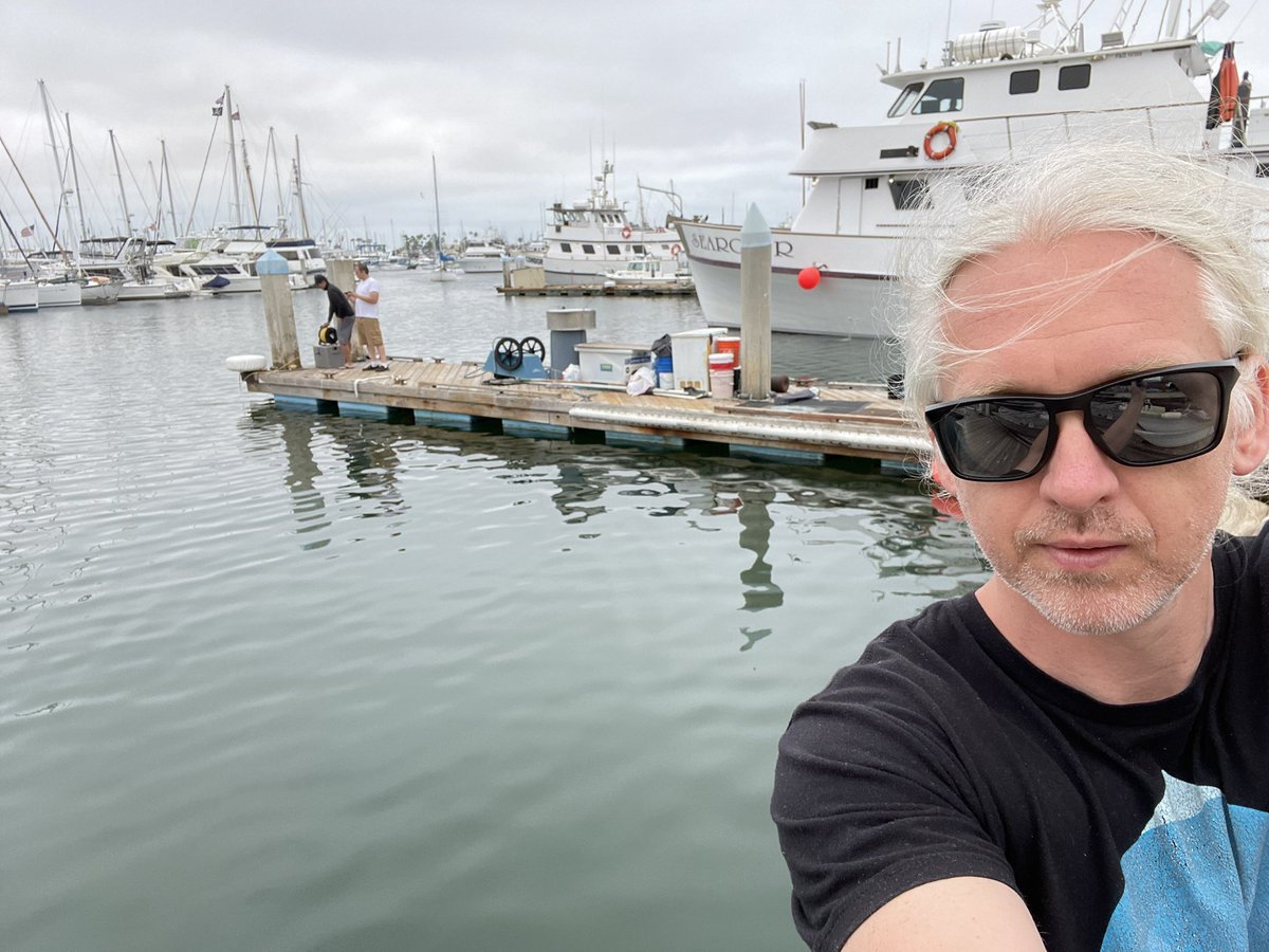 ROv, underwater infrastructure and boat visual corrosion prediction using AI