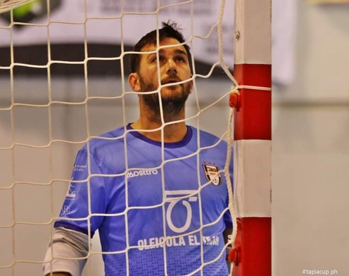 Agustín, primera baja para la próxima temporada.
El bravo portero ficha por <a href="/bujalancefs/">CD BECONET BUJALANCE FS</a> de 2B.
Le deseamos toda la suerte del mundo, en esta nueva andadura, y le recordamos que aquí siempre tendrá su casa.
#somosblanquinegros #blanquinegrossiempre #somosdetercera