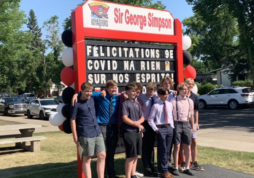 sgsjh's tweet photo. We had our Gr 9 Farewell in the sweltering heat on Monday.  We have the best kids, so the sunburns and sunstroke made it all worthwhile.  ☀️☀️🔥🔥🎓 https://t.co/rZroZ5BmXp