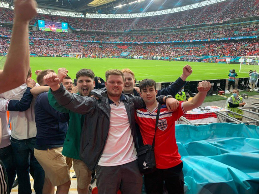 deanocx's tweet image. 