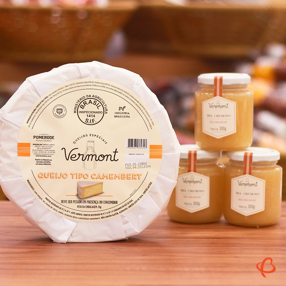 Produzido na cidade de Pomerode-SC, o queijo Camembert da Vermont segue a tradicional receita francesa, que transformou essa variedade num dos mais famosos do mundo. 🧀

Garanta o seu e prove essa maravilha!😍

#BigLar #Pomerode #QueijoCamembert #Vermont