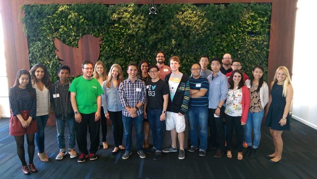 jianhangg's tweet photo. 6 years! I am grateful for what Twitter helped me in my career. Nice coworkers, good company mission, fun work. #LoveWhereYouWork ⁦@EitanAdler⁩ https://t.co/mSsa6aQJjx