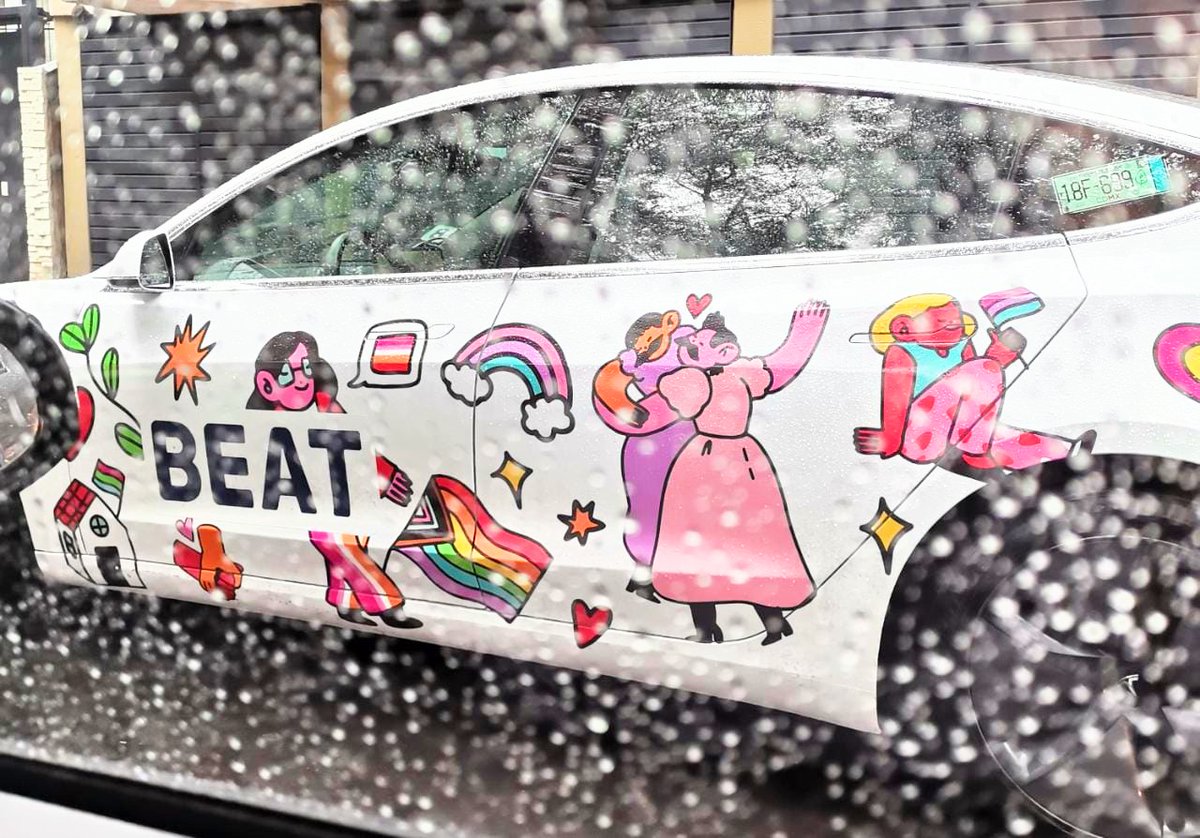 asnow_mx's tweet photo. One of our favorite campaigns of this #Pride2021 was @TheBEAT_MX with the work of Maremoto , the mexican visual artist who intervened with her illustrations the #BeatTesla
"INCLUSION MAKES BEATBRATE OUR HEARTS" 🖤 https://t.co/kuNq3bOC0M