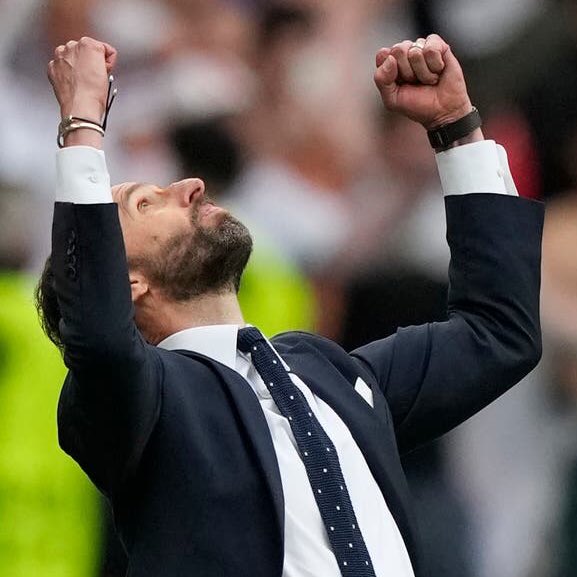 Medical student who couldn’t get a single cannula in becomes anaesthetic consultant