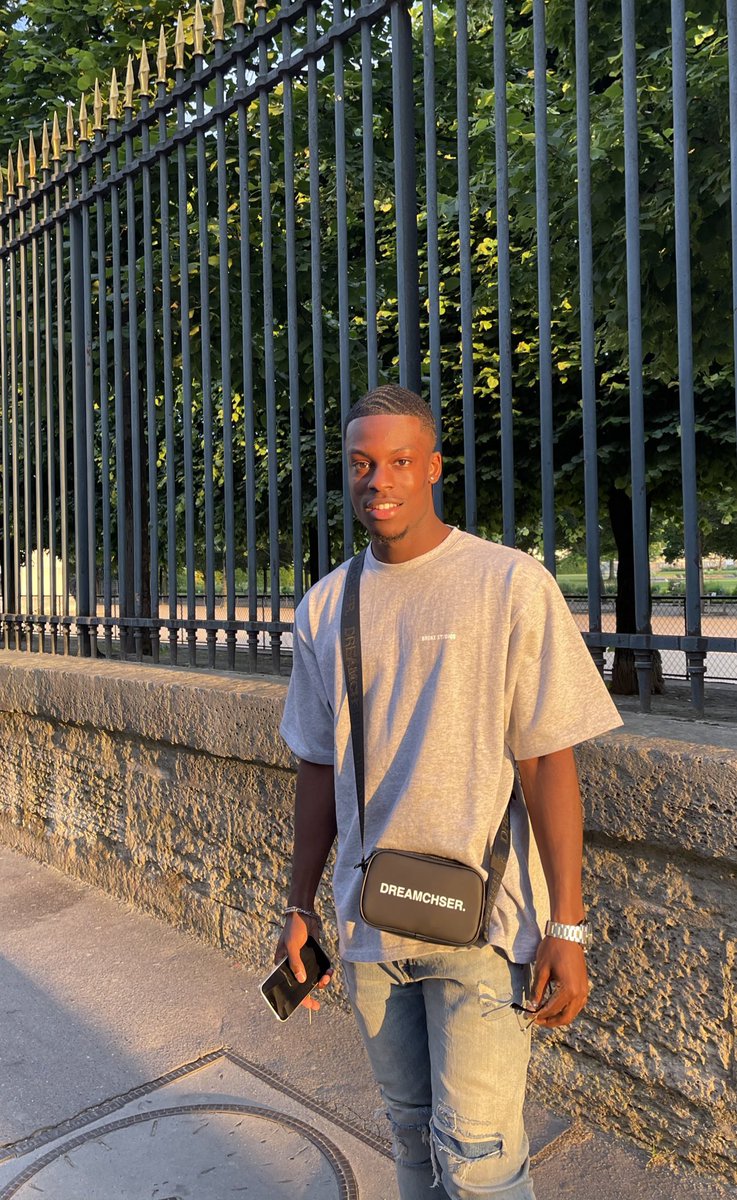 jeremih00's tweet image. Bonne fête à nous 🥳🇨🇩