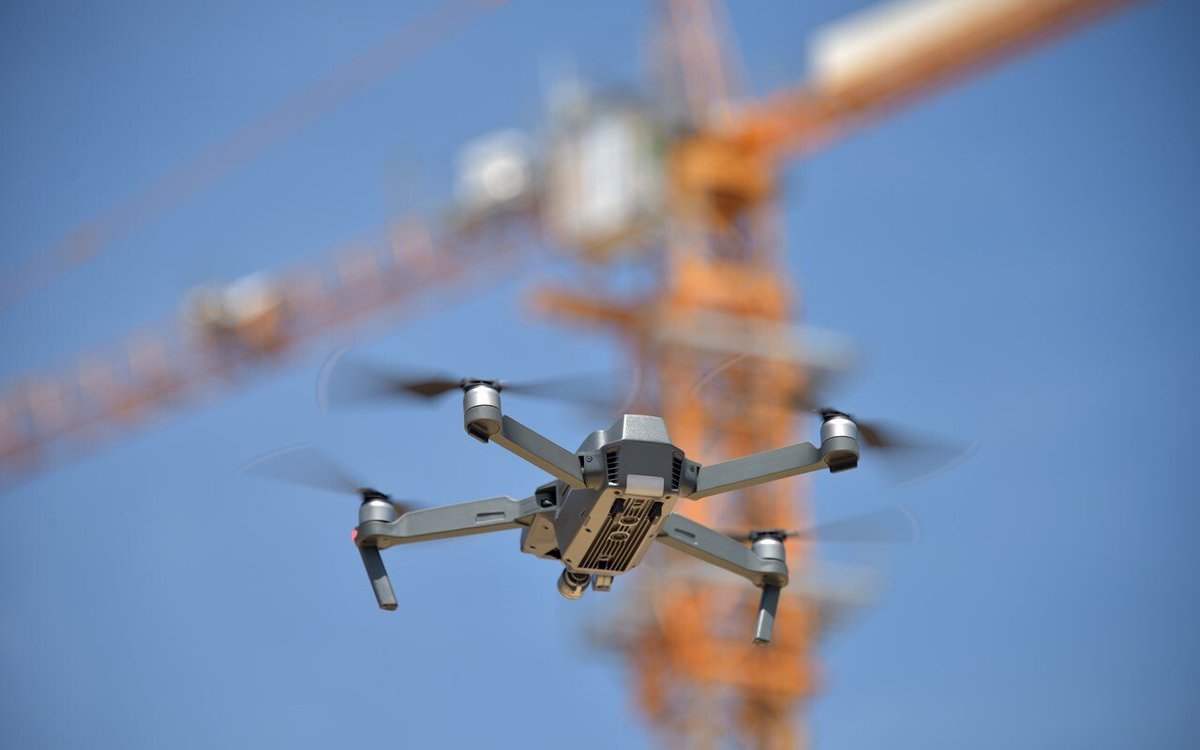 vec_global's tweet image. Before you develop a drone program, you need a robust system for storing, sharing and filing the images in order to maximize benefits. Visit hubs.ly/H0Rgz7W0 to learn how to pair technologies and platforms for launching a successful drone program.

#DronePhotography