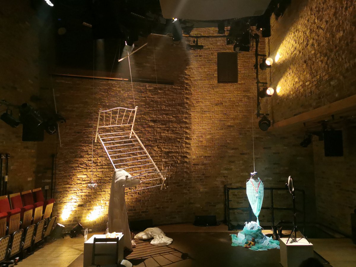 abdul_shayek's tweet photo. @TaraTheatre #2020collection3 looking stunning, the 4 pieces were just brilliant. Massive congrats @poojghai @streetstephanie @Saffy_I and the rest of the team who made it happen. Another special week of stories which matter. https://t.co/qClgvpGT3t