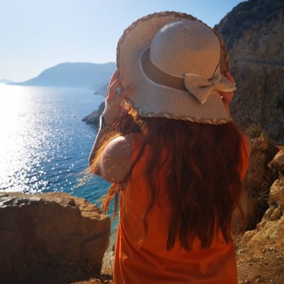 haticeuyank7's tweet photo. #YeniProfilResmi https://t.co/fEfwi73ZA3