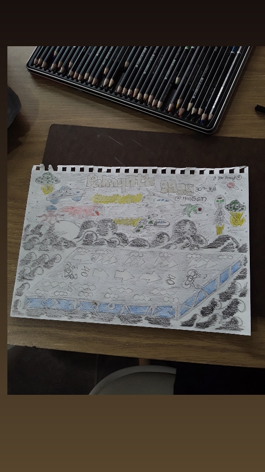 JonathanKan7's tweet photo. @DRpizzaboi1 This is my art from this week can you relate to that? By drawing something similar Pls? Thx. @JonathanKan7 #ULSC5 #SnailsArtistRunSpace https://t.co/qg6bTsJGIc