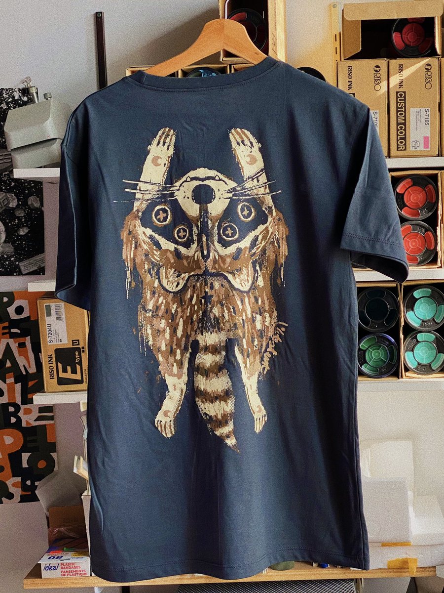 HiengTang's tweet photo. Happy Tuesday! Also new Merch launch day! The website is now live with the new merch please have a look! :-0 https://t.co/yFFUeNKtNg