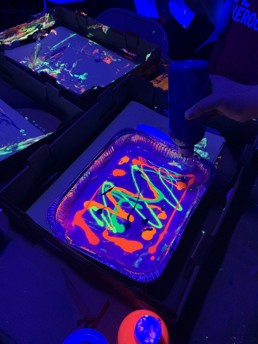 gakroenke's tweet image. AWEmazing tie-die prints!  A little shaving cream and a whole lot of paint! @Sequiota #spsartworks #spsexplore