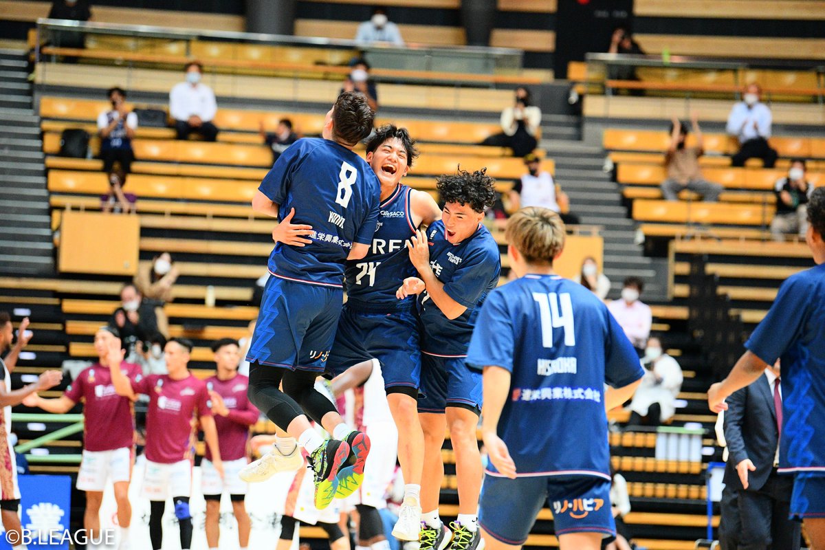 eftokyoz's tweet photo. Thank you for 2020-21 SEASON🌐🤝

今日で2020-21シーズンが終わり。このメンバーで戦えるのは1年だけと思いながら毎節挑みますが、本当にあっという間です(´；ω；`)2020-21シーズンも皆様のおかげで悔いなく走り切ることができました。
明日から始まる新シーズンもよろしくお願いします！
#アスフレ https://t.co/siJqczBseQ