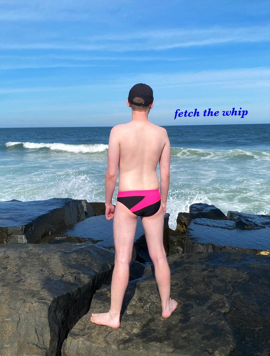 fetchthewhip's tweet photo. Daddy’s Vacation Rule #2

No baggy swim trunks allowed. Boys must wear swim briefs to the beach. https://t.co/P5oL8vD1MF