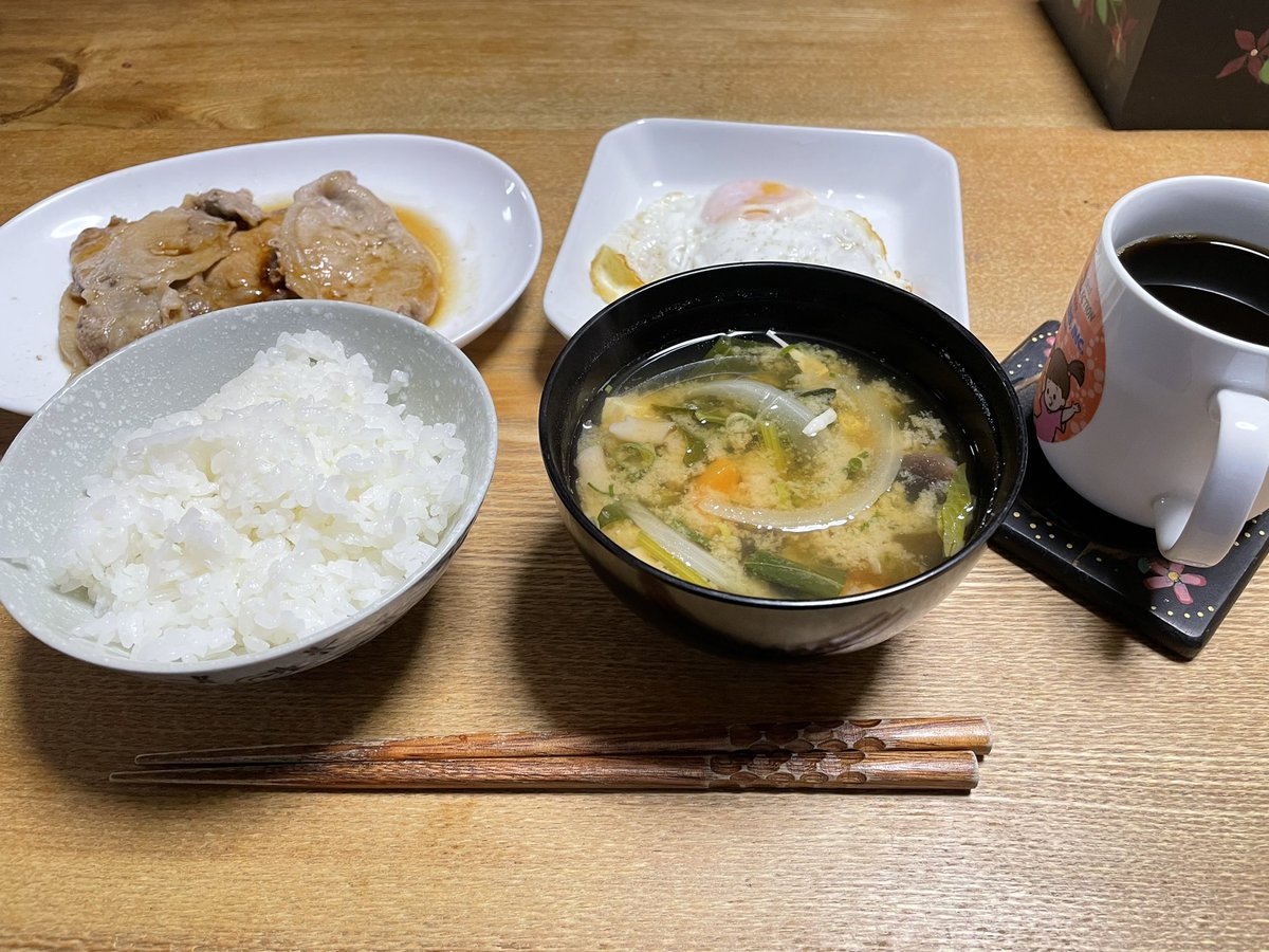 nagapi_fit60's tweet photo. 今日の朝ご飯🍚 https://t.co/mN8QCPKU8W