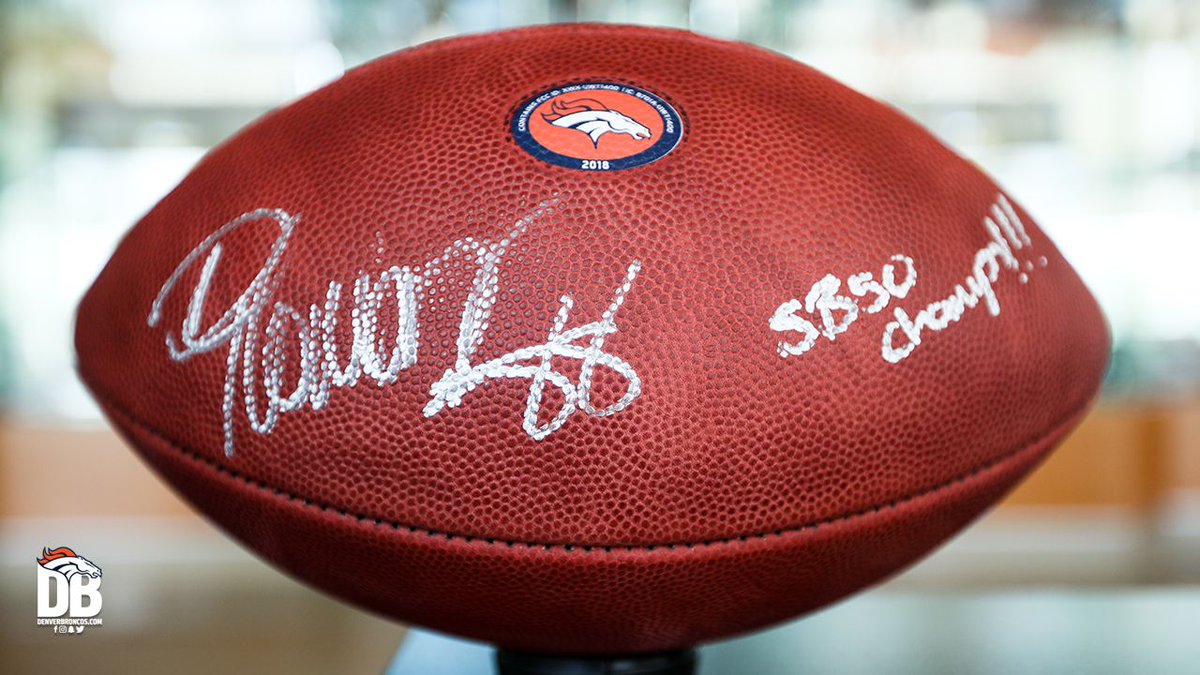 In honor of D.T.'s retirement ...

RT for your chance to win a signed football from 8️⃣8️⃣!