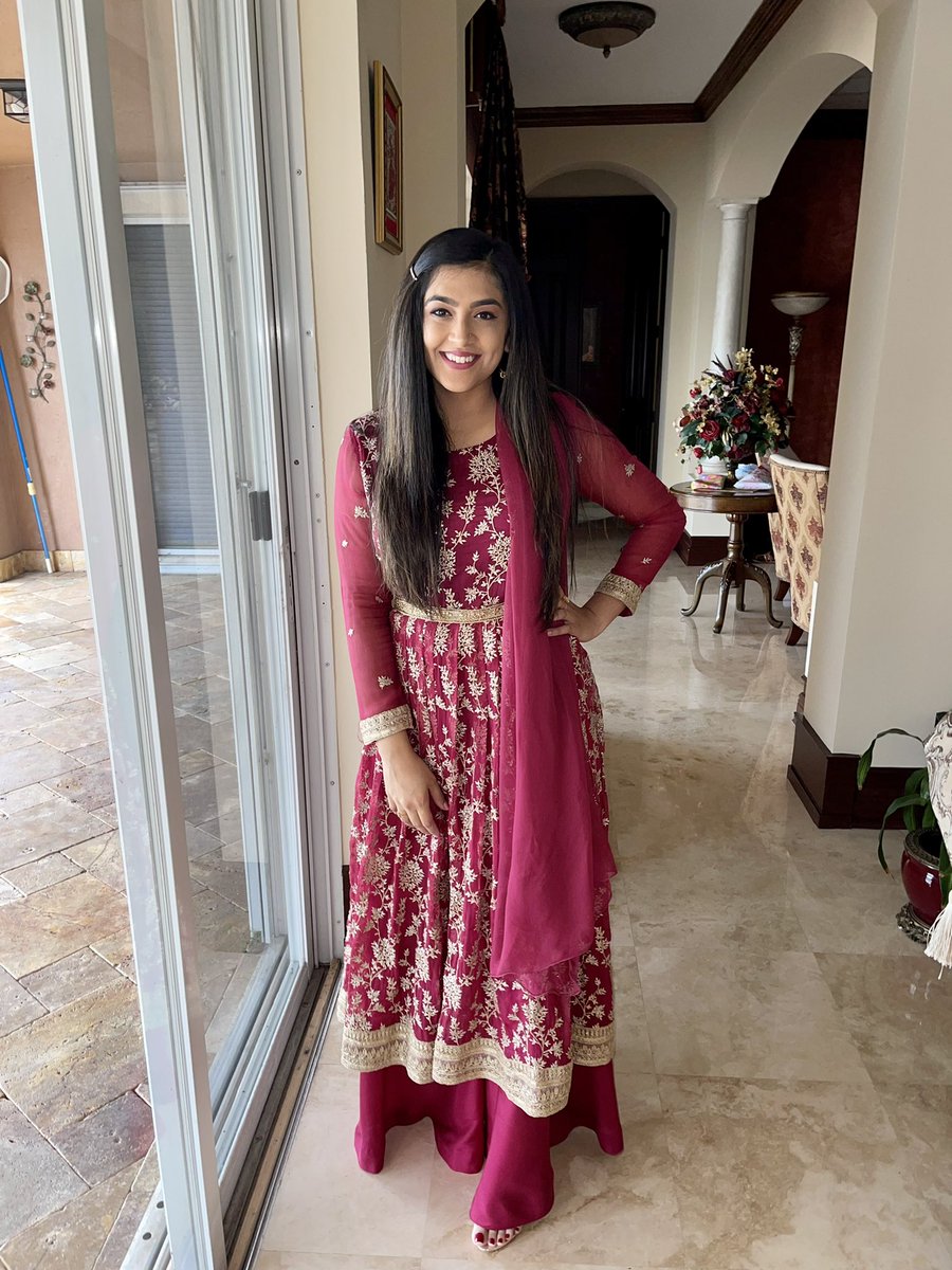 narmeats's tweet photo. Red-y for wedding season ❣️ https://t.co/IFgw89J5Nl