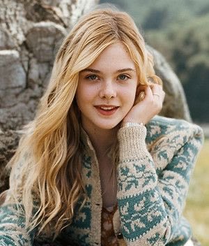 Fan_Ellefanning's tweet photo. Angel 😇 https://t.co/rPSTbyhMtT