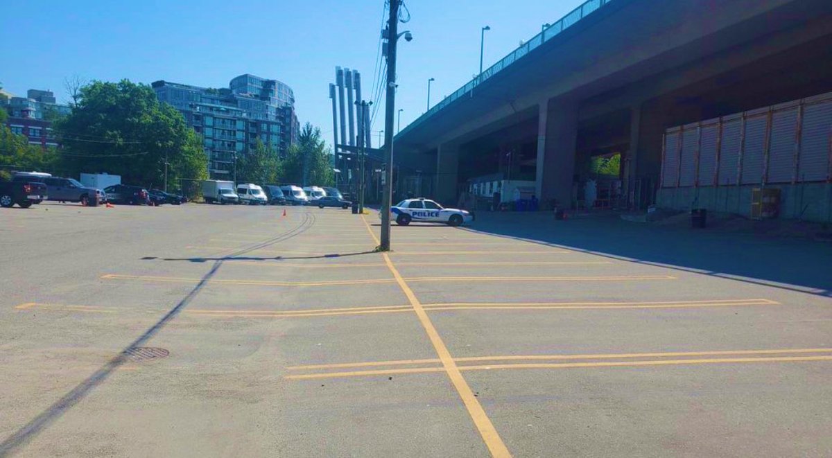 #VPD vehicle lot at Cambie St headquarters. #PublicSafety #Teamwork #AllHandsOnDeck 
P.C. unknown 👮‍♀️